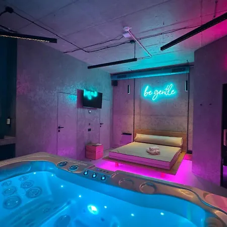 Smíchov - Graff Apartamento