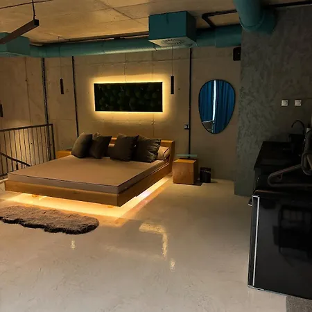 Apartamento Smíchov - Graff *